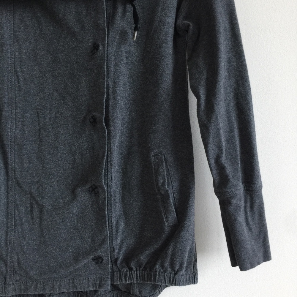 GUESS Kendra Jacket - Picture 4 of 8
